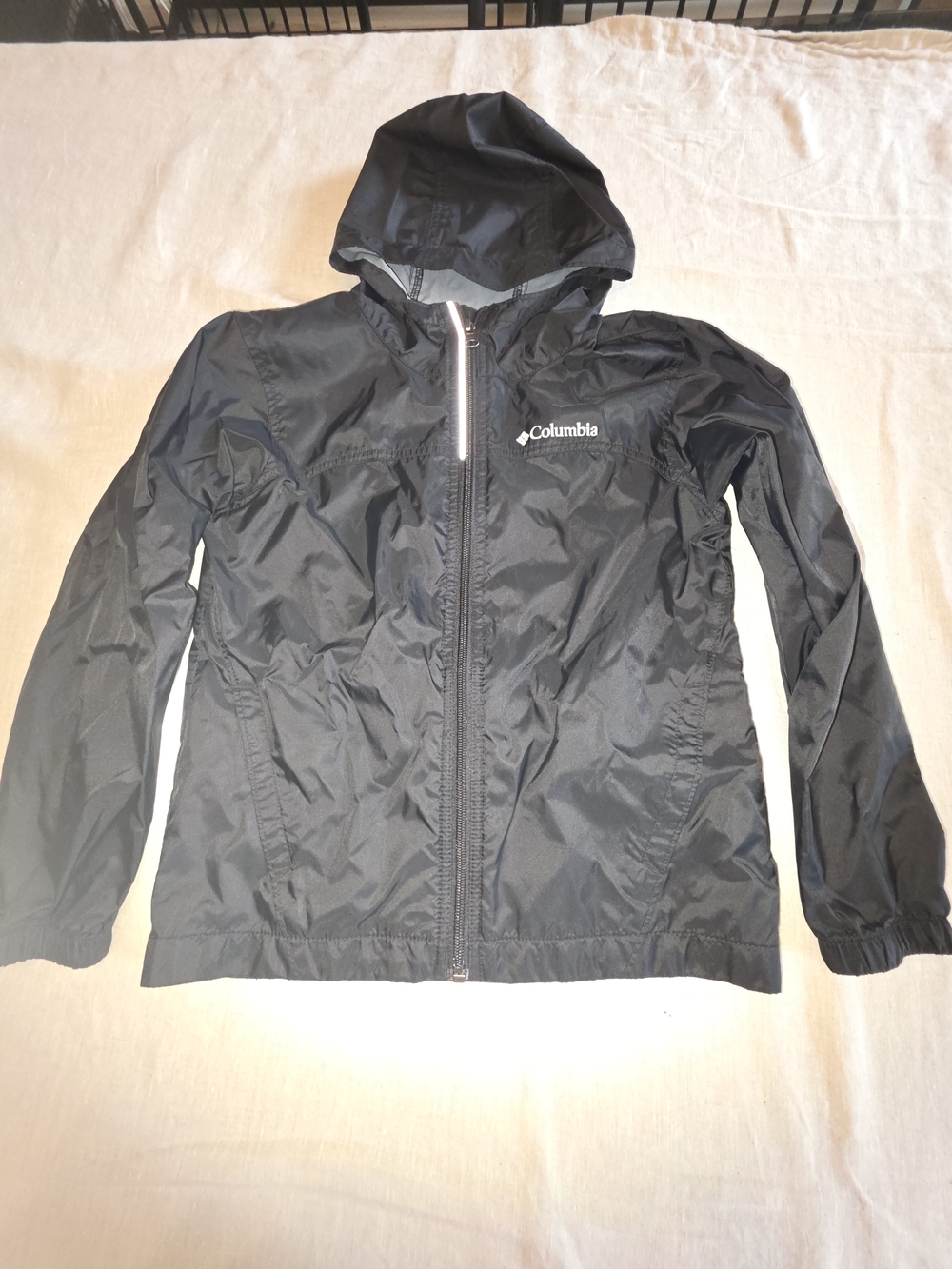 Columbia Black Hooded Lightweight Windbreaker Jacket